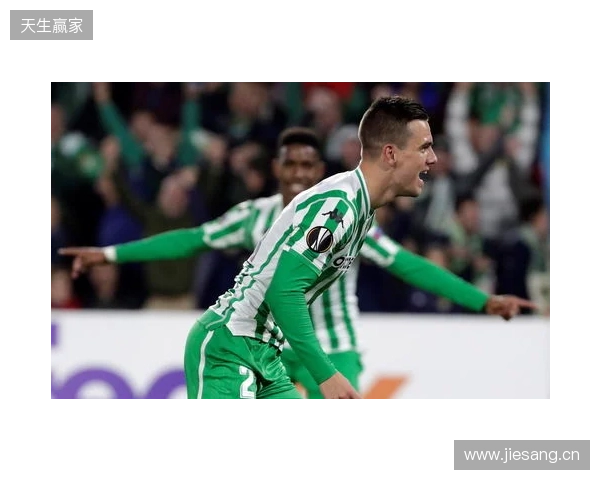 邮报:纽卡能800万镑签明格萨;萨维尼奥太贵热刺想转签鲍勃